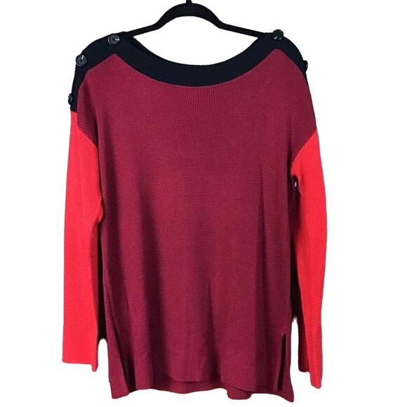 Vince Camuto Women’s Medium Red Black Colorblock Button Shoulder Sweater NWOT - Picture 10 of 16